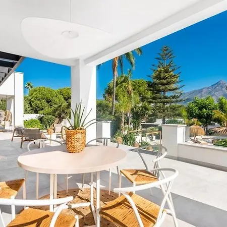 Generalife Contemporanea Apartment